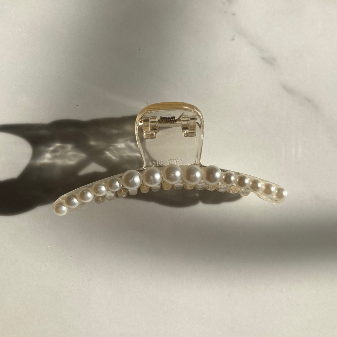 Pearl Hair Claw Clips